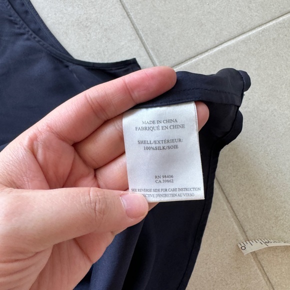 Theory Silk Tank Navy Size M - Picture 7 of 9